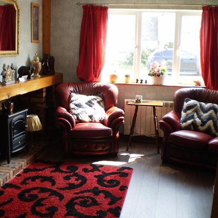 Sportsmans Lodge Bed And Breakfast Amlwch Exteriör bild