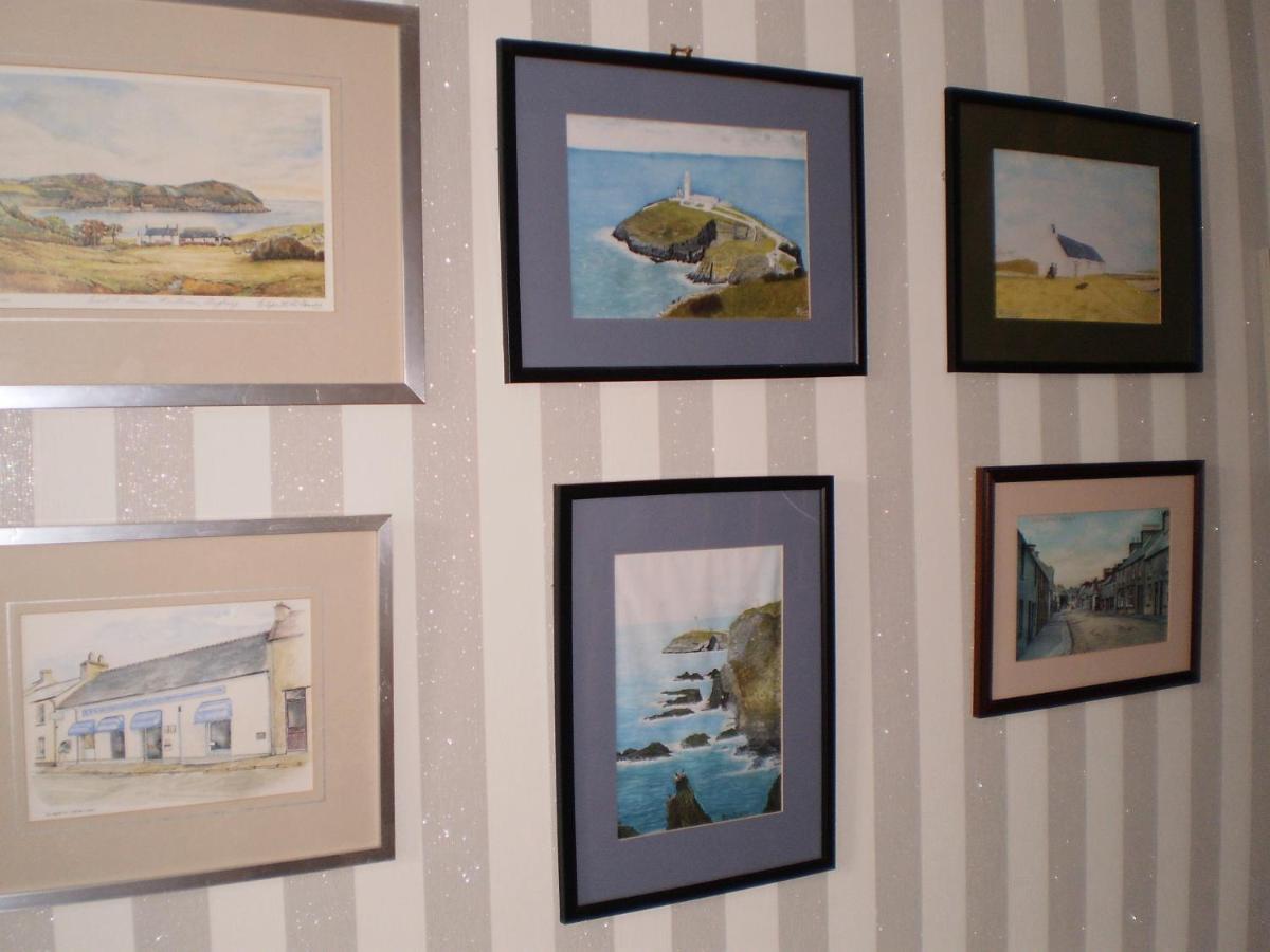 Sportsmans Lodge Bed And Breakfast Amlwch Exteriör bild