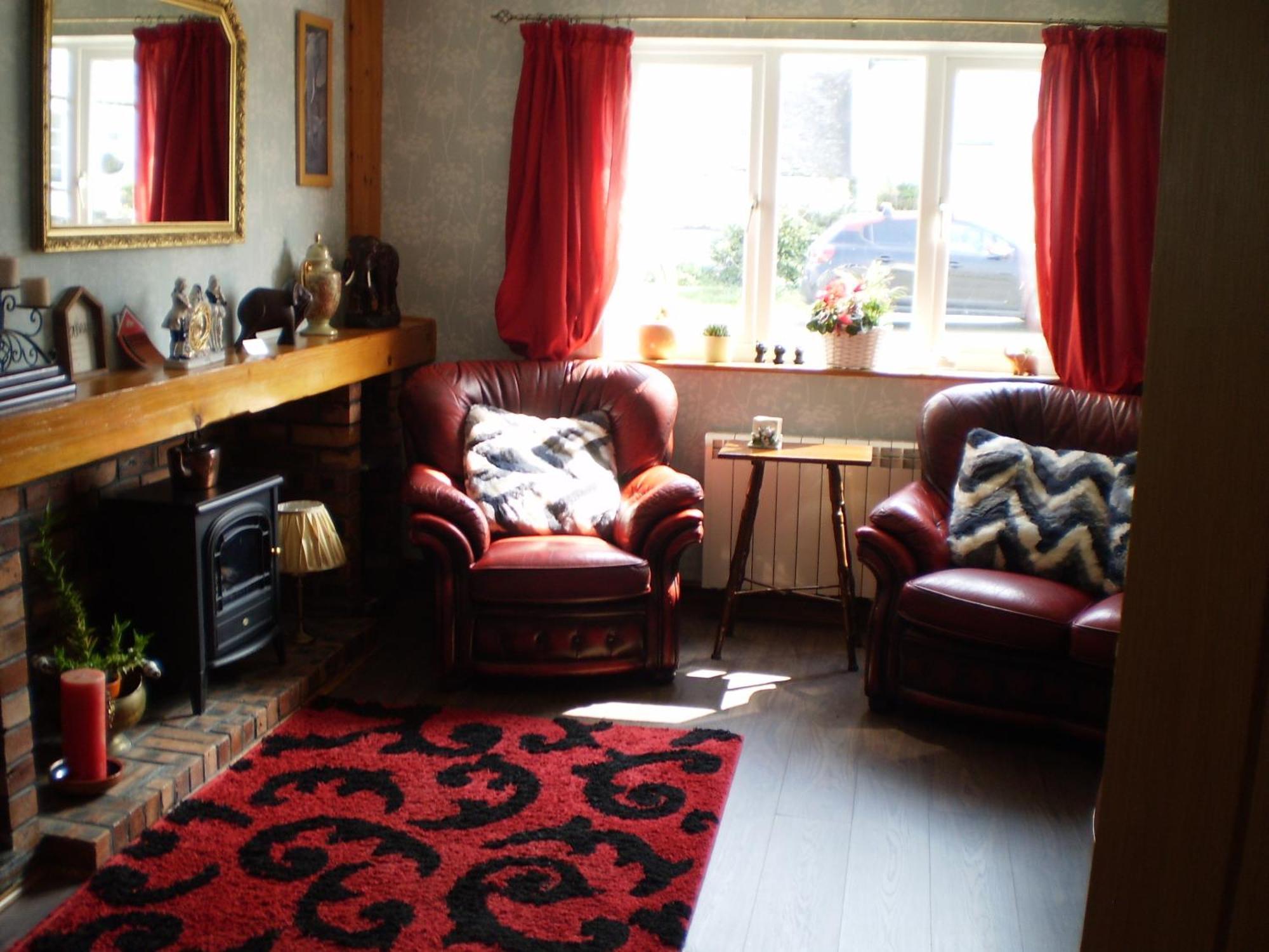 Sportsmans Lodge Bed And Breakfast Amlwch Exteriör bild